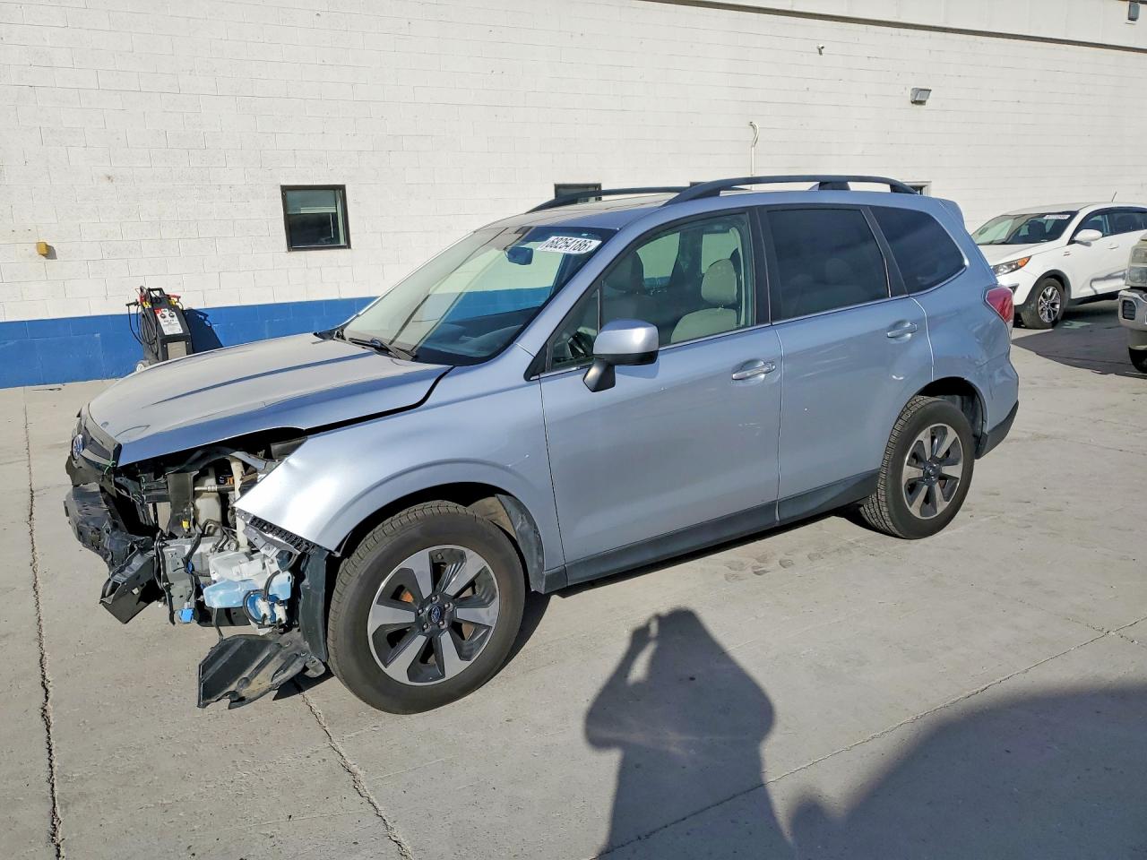 2018 SUBARU FORESTER Limited