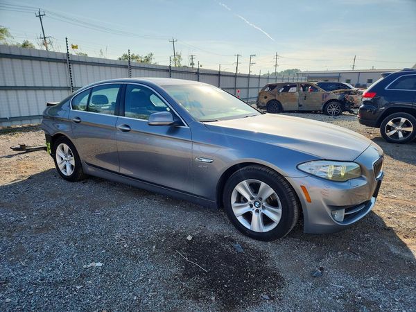 2012 BMW 528