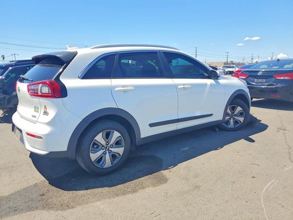 2019 KIA NIRO