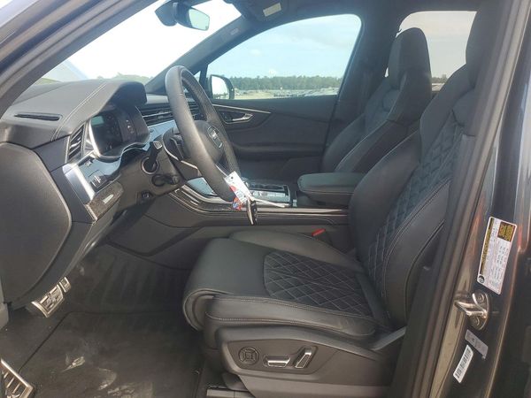 2023 AUDI SQ7