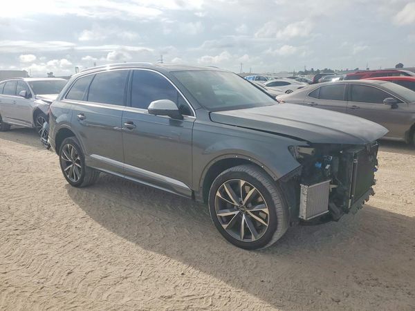 2023 AUDI SQ7 quattro Prestige