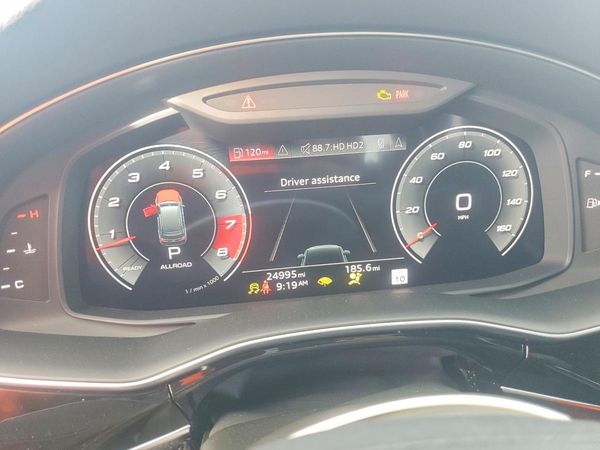 2023 AUDI SQ7 quattro Prestige