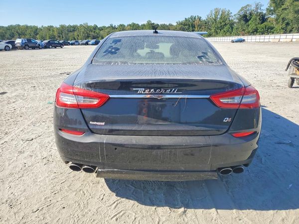 2014 MASERATI QUATTROPOR Essence — DIRR
