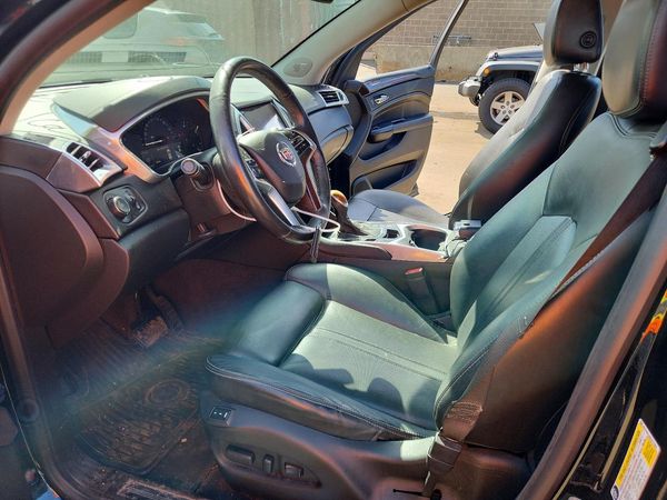 2014 CADILLAC SRX Performance