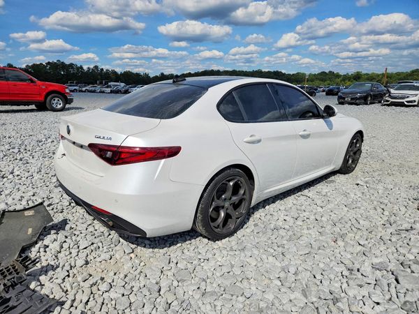 2019 ALFA ROMEO GIULIA