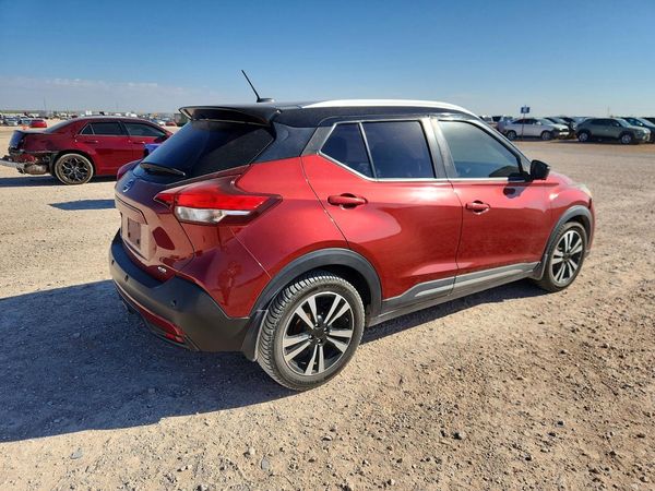 2020 NISSAN KICKS