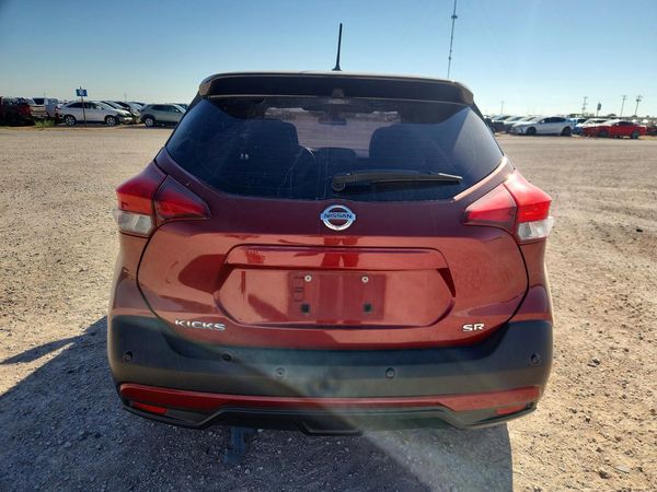 2020 NISSAN KICKS