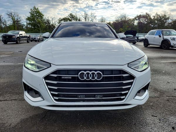 2021 AUDI A4 quattro Premium