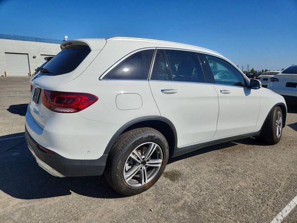 2020 MERCEDES-BENZ GLC GLC300