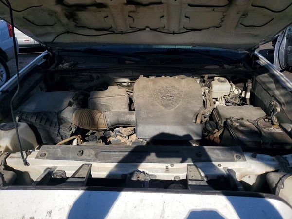 2021 TOYOTA TACOMA SR5 — Engine bay