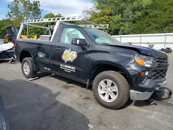 2026 CHEVROLET SILVERADO Work Truck — Passenger 3/4