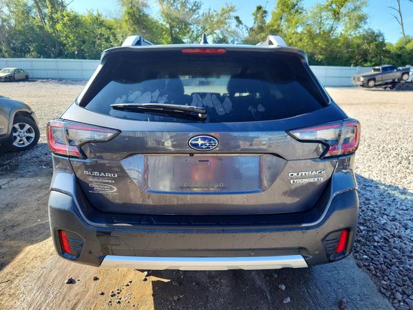2022 SUBARU OUTBACK Touring