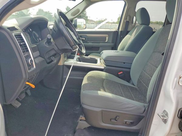 2018 RAM 1500 SLT