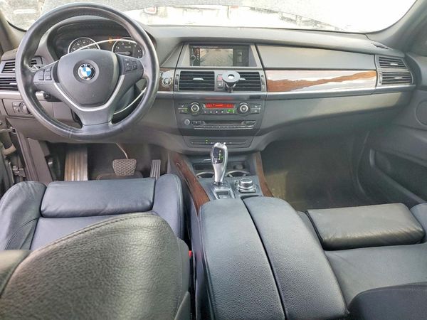 2012 BMW X5 xDrive50i