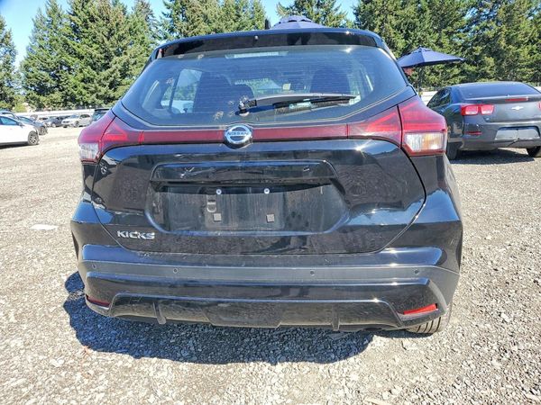 2021 NISSAN KICKS