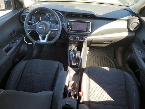 2021 NISSAN KICKS