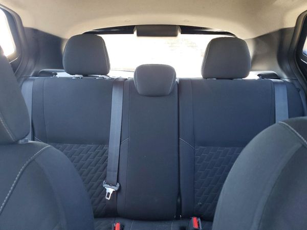 2021 NISSAN KICKS