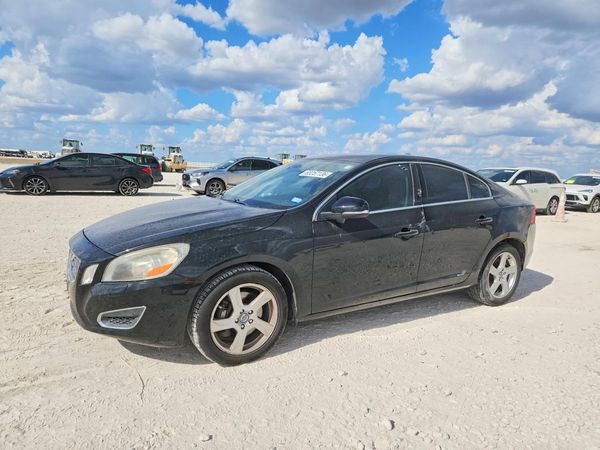 2012 VOLVO S60