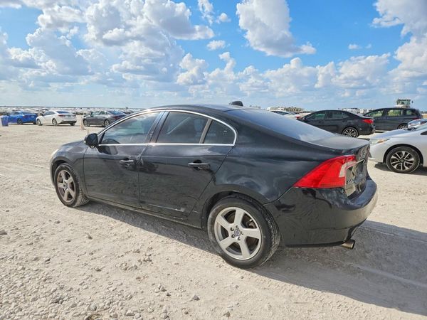 2012 VOLVO S60