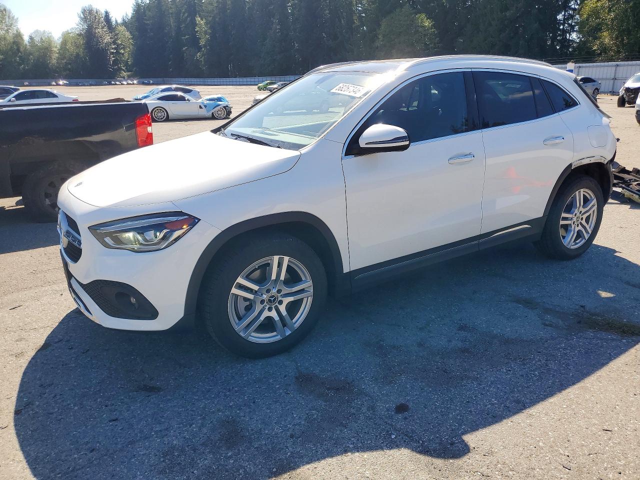 2021 MERCEDES-BENZ GLA