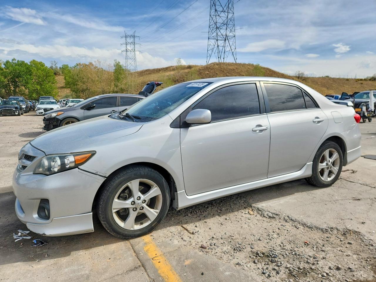 2013 TOYOTA COROLLA — Front 3/4