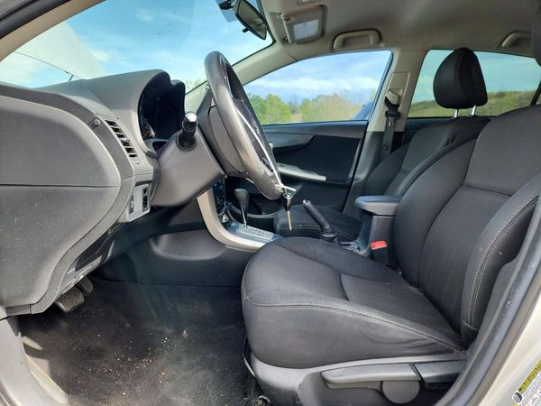2013 TOYOTA COROLLA — DENT