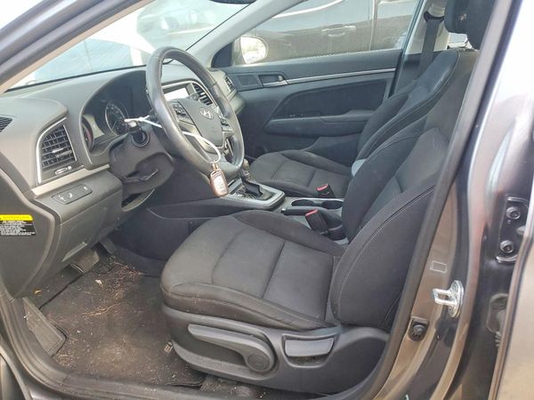2018 HYUNDAI ELANTRA — DENT