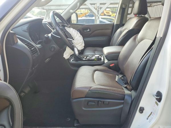 2021 INFINITI QX80 — DENT