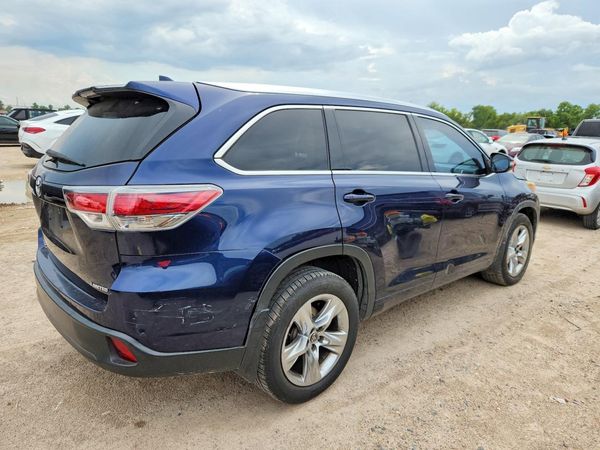 2016 TOYOTA HIGHLANDER