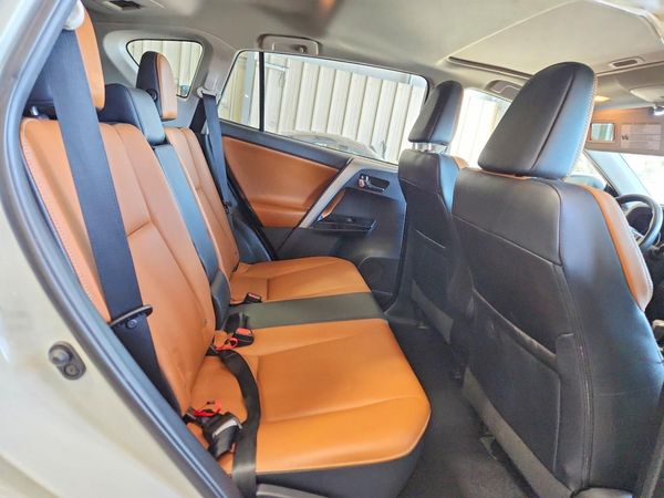 2017 TOYOTA RAV4 Ltd/SE Platinum — PSRS