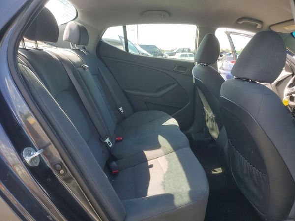 2015 KIA OPTIMA GL - Middle-low