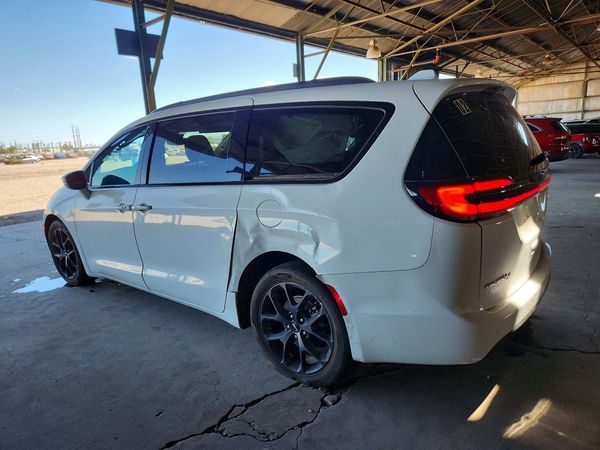 2021 CHRYSLER PACIFICA