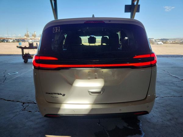 2021 CHRYSLER PACIFICA