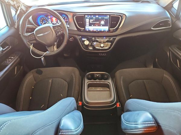 2021 CHRYSLER PACIFICA
