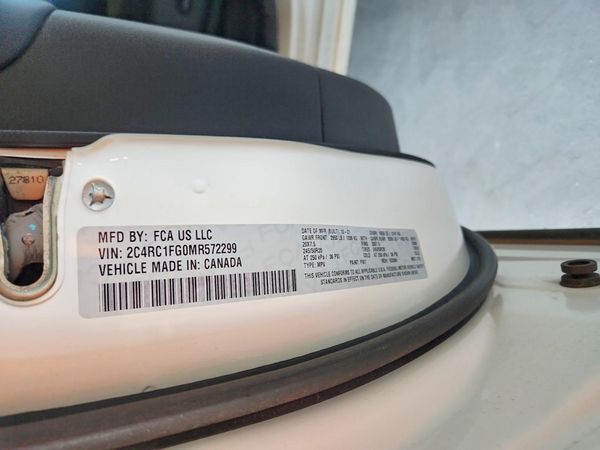2021 CHRYSLER PACIFICA