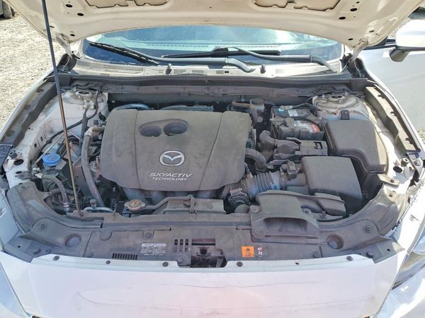 2015 MAZDA 3 SV/Base — Engine bay