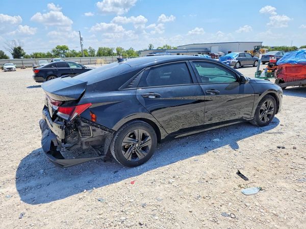 2021 HYUNDAI ELANTRA Blue
