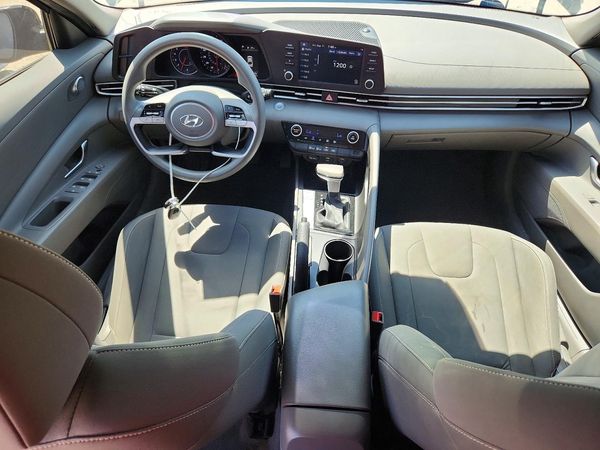2021 HYUNDAI ELANTRA Blue