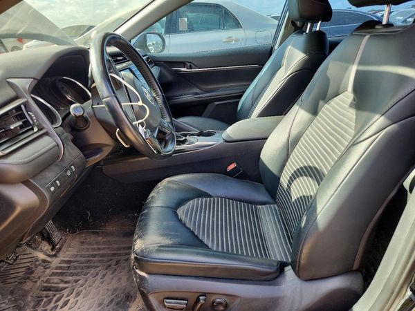 2020 TOYOTA CAMRY