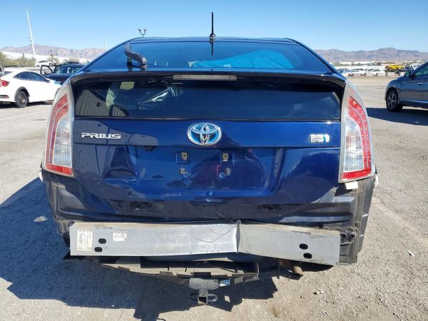 2013 TOYOTA PRIUS