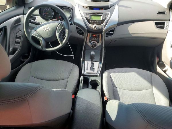 2013 HYUNDAI ELANTRA