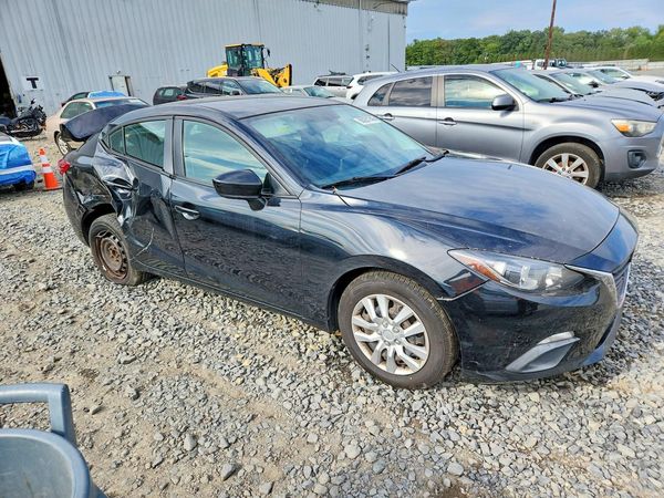 2015 MAZDA 3