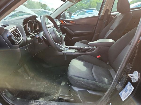 2015 MAZDA 3