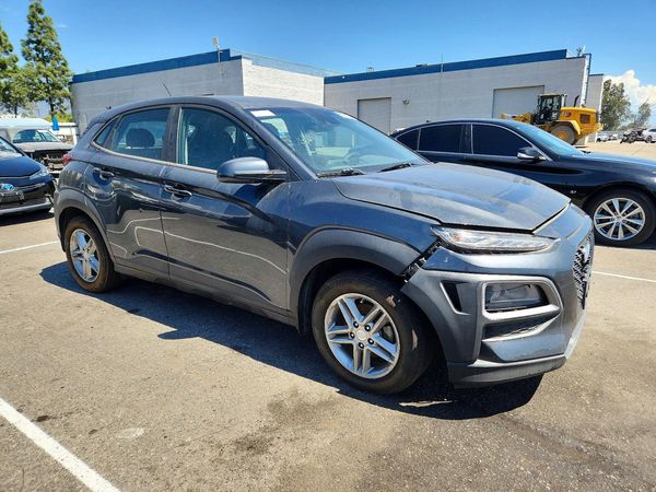 2020 HYUNDAI KONA SE — Passenger 3/4