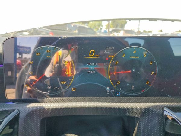 2023 MERCEDES-BENZ CLA