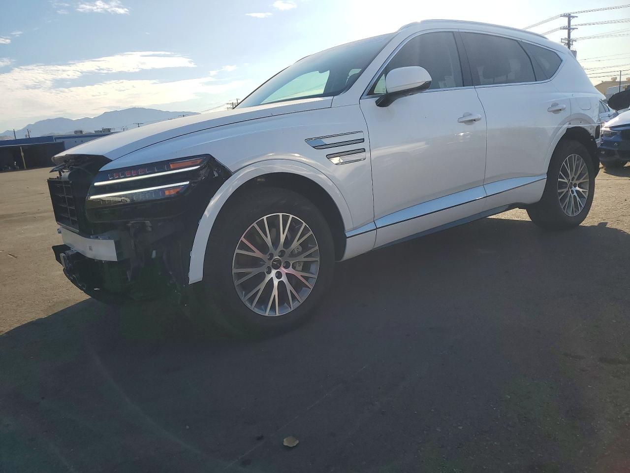 2025 GENESIS GV80