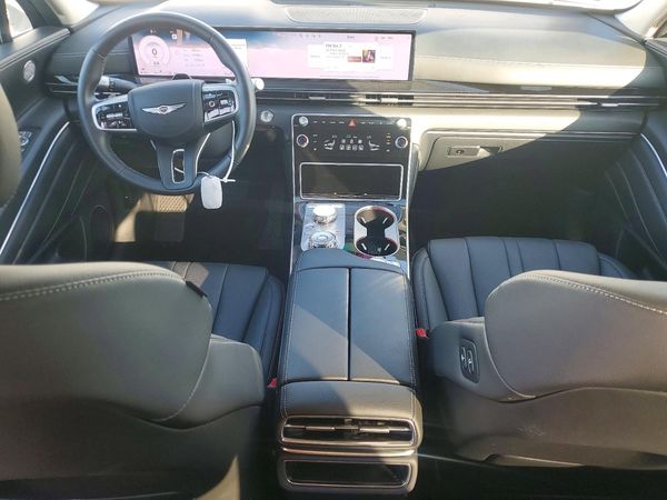 2025 GENESIS GV80