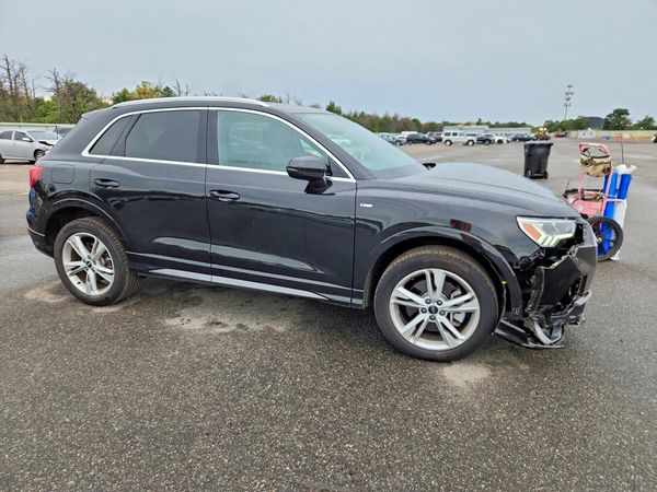 2023 AUDI Q3