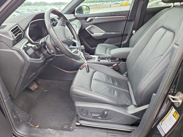 2023 AUDI Q3