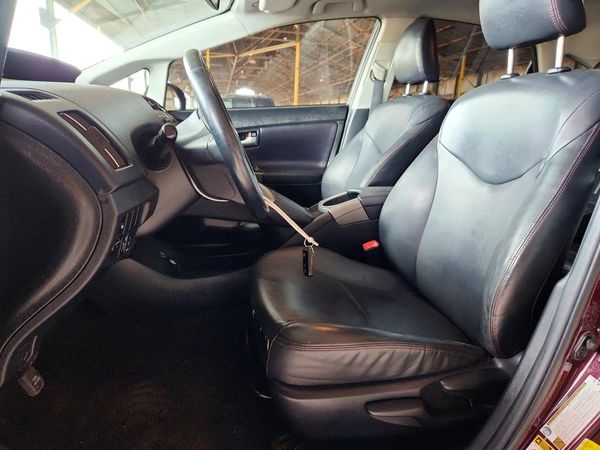 2013 TOYOTA PRIUS — DENT